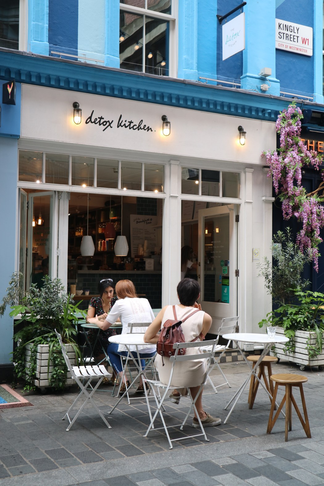 Detox Kitchen Kingly Street Green Smoothie Lanaiya Lithe